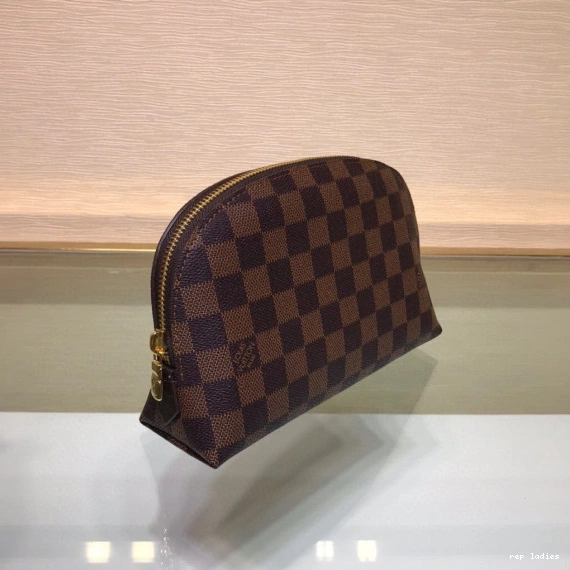 Cheap VUITTON COSMETIC LOUIS POUCH GM 0718